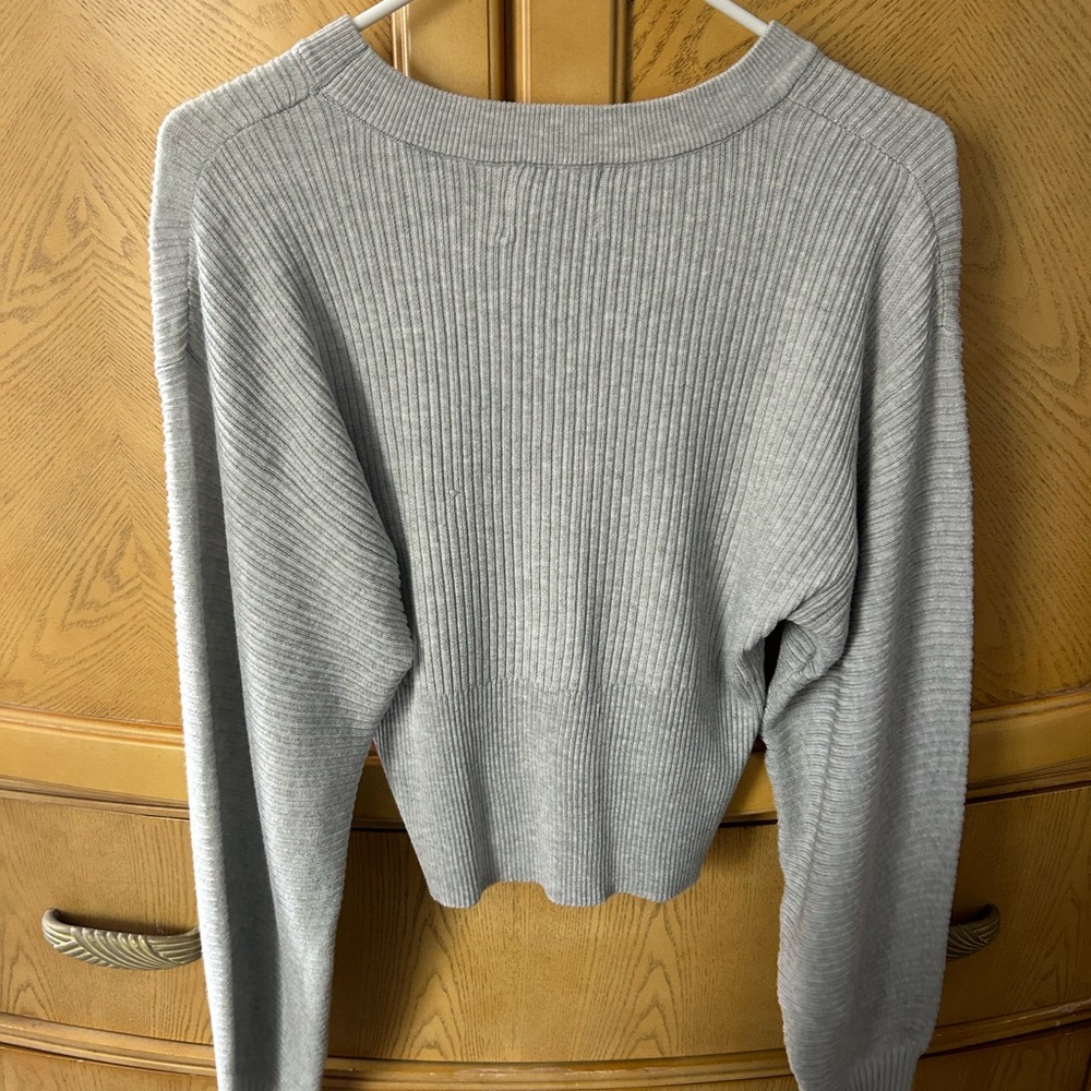 Small grey sweater